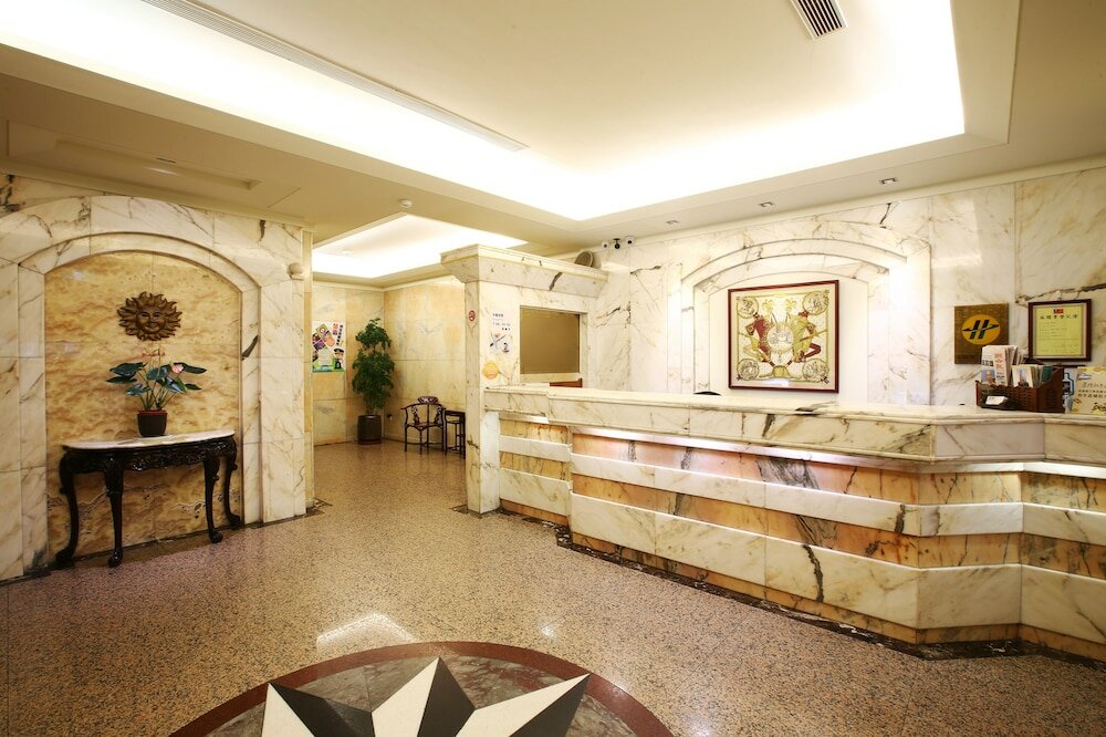 Фото отеля 2