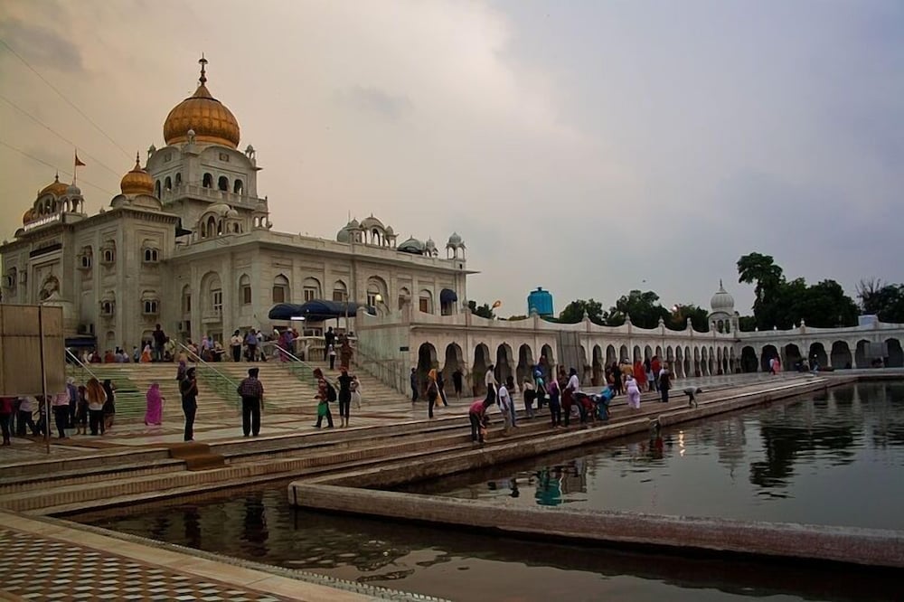 Фото On The House