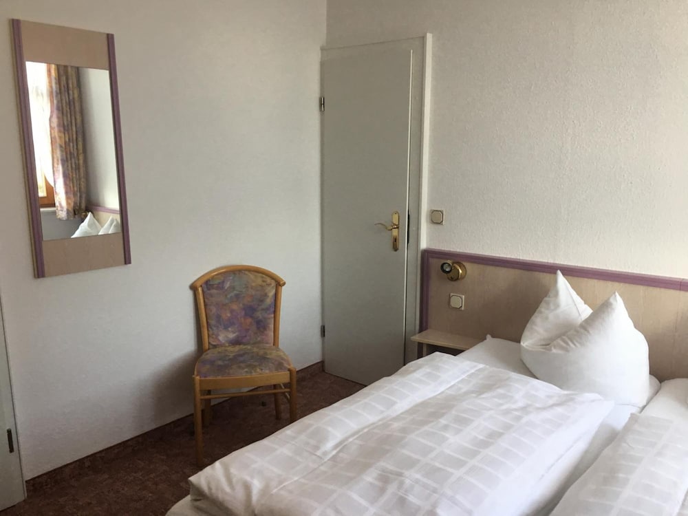 Фото Hotel & Restaurant Park Cafe Isa