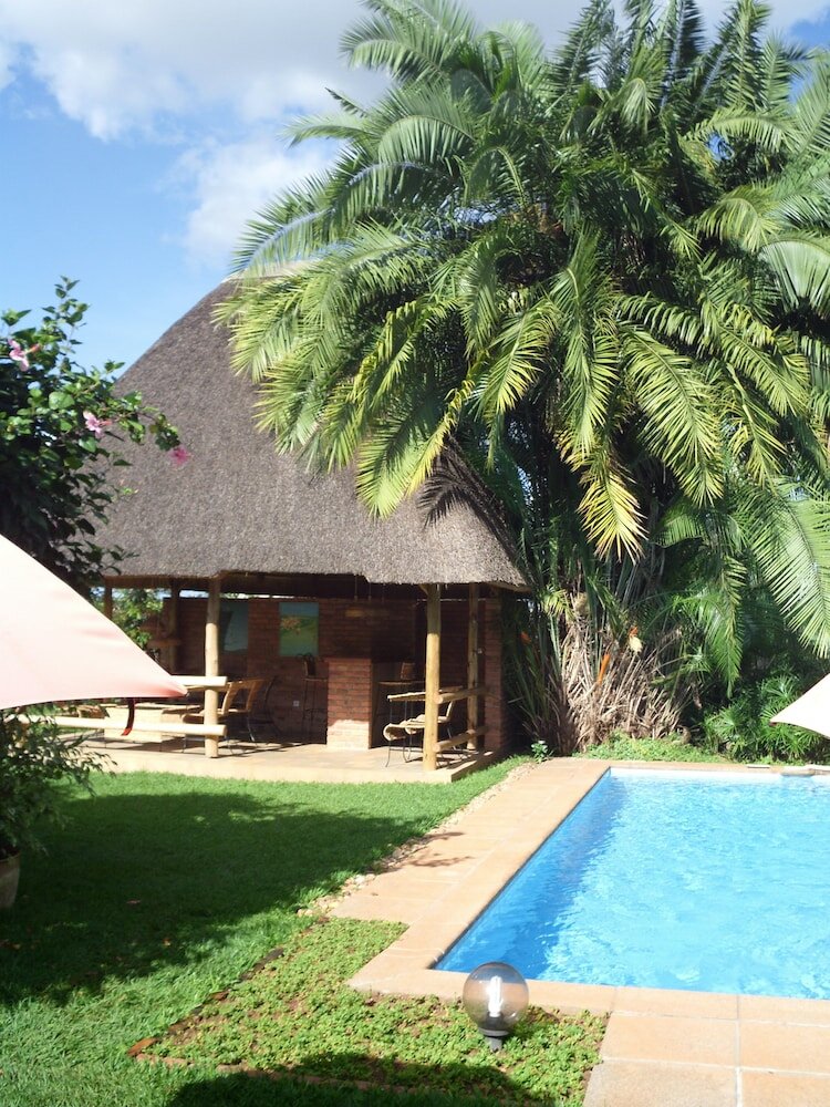 Фото Hotel Le Garni Kigali