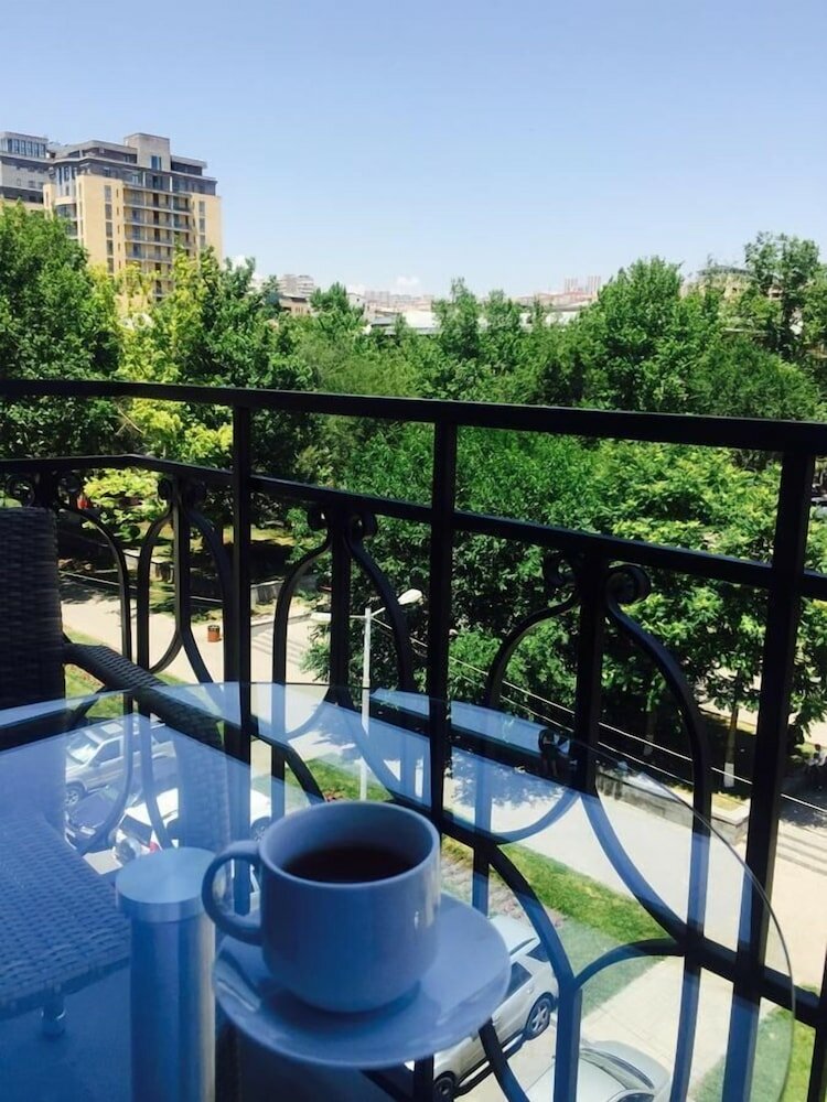 Фото Бульвар