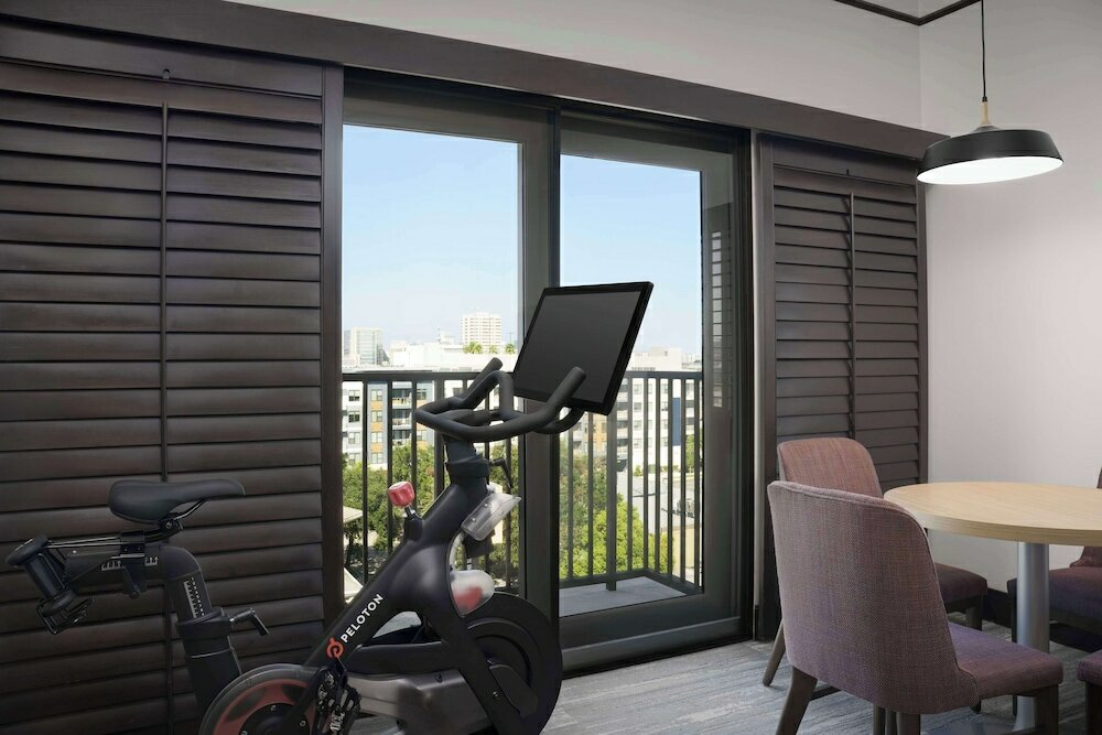 Фото Homewood Suites by Hilton Jacksonville Downtown-Southbank