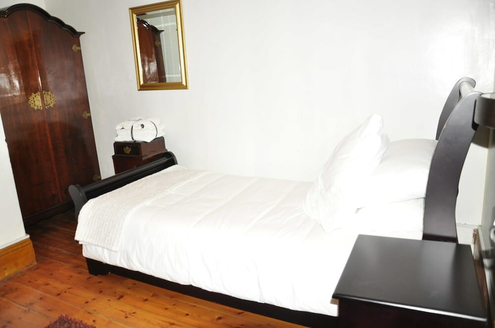 Фото Central Hotel Guest House