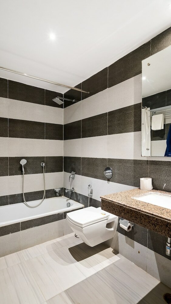 Фото Niranjana Hotel