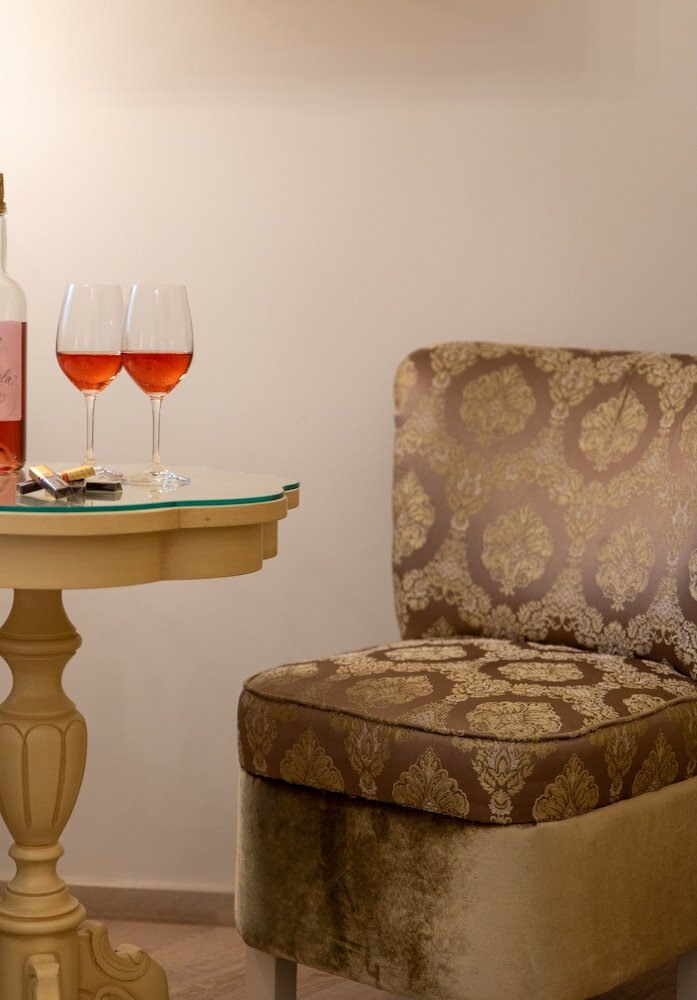 Фото Unique Luxury Rooms