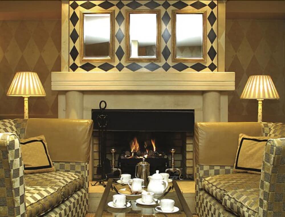 Фото Brook Mollington Banastre Hotel and SPA