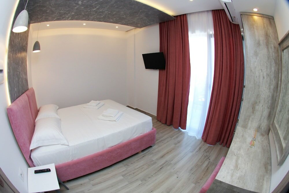 Фото Hotel Kuburi