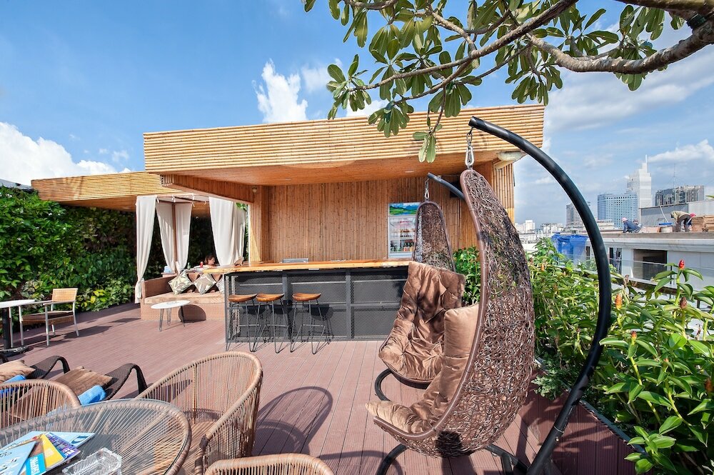 Фото Adora Hotel