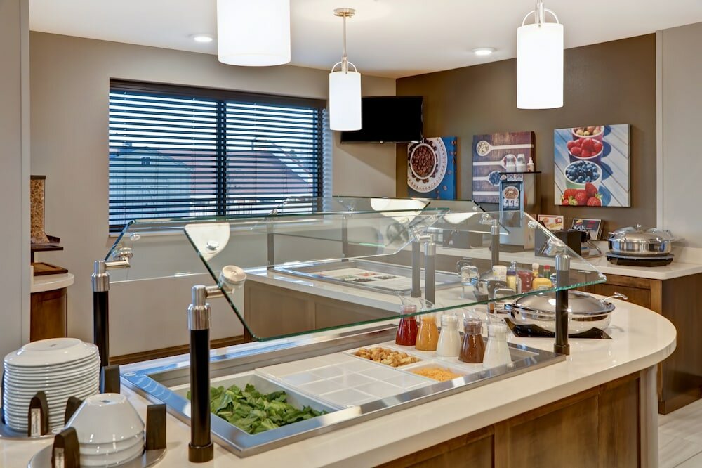 Фото Staybridge Suites Overland Park - Kansas City S, an Ihg Hotel