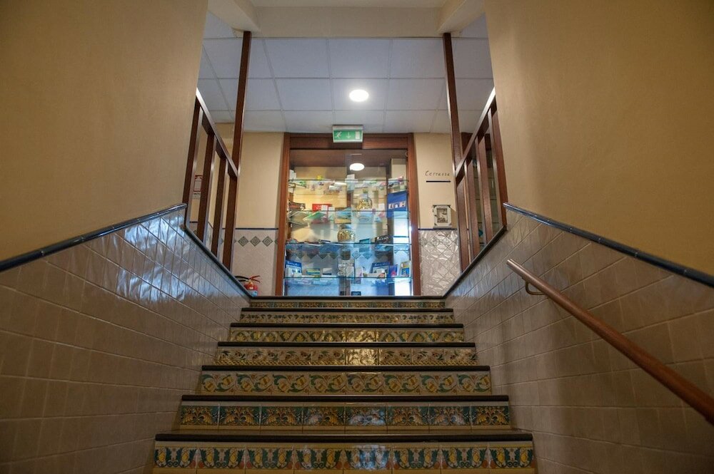 Фото Petit Hotel