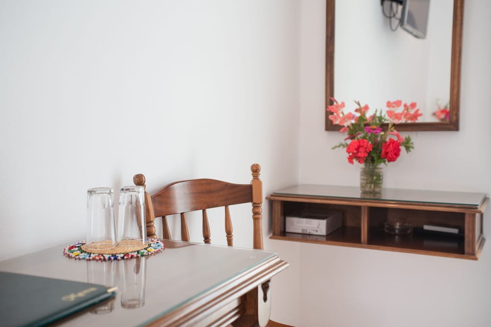 Фото Adonis Hotel Naxos