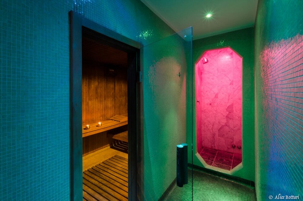 Фото Sina De la Ville