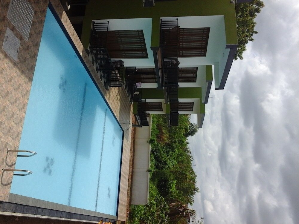 Фото Hotel Golden Ray Dambulla