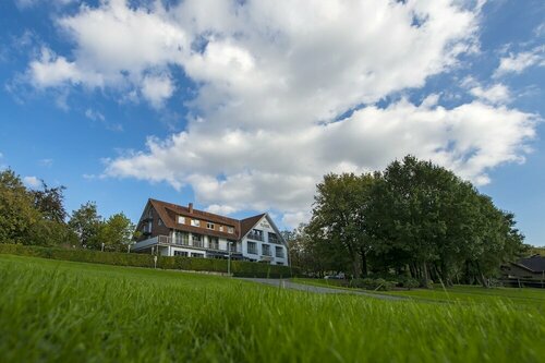 Внешний вид отеля Landidyll Hotel Gasthof zum Freden в Оснабрюке, фото 4
