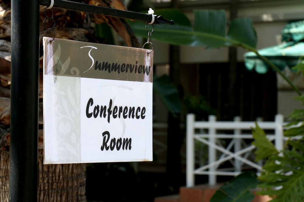 Фото Summerview Guest Lodge