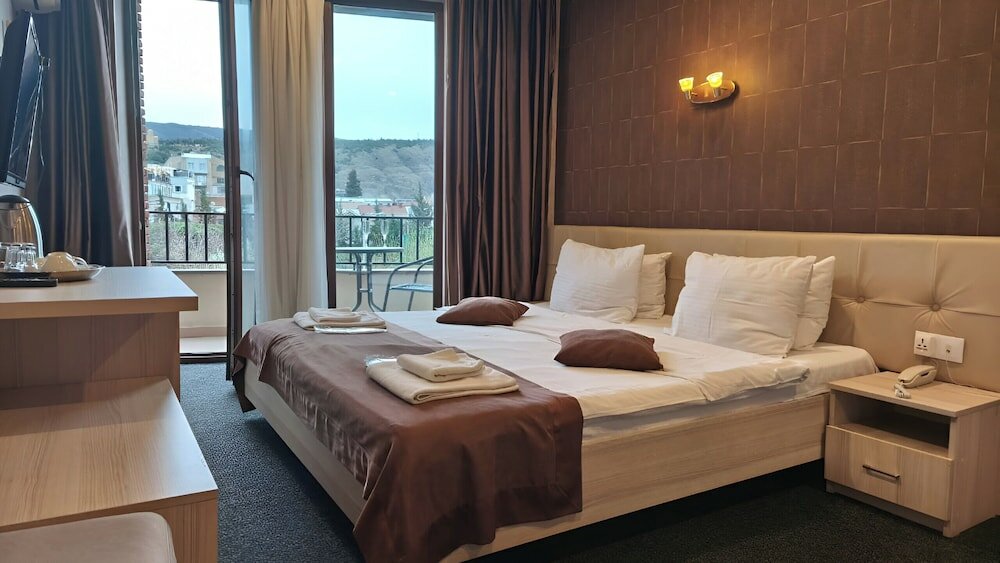 Фото Hotel Voyager