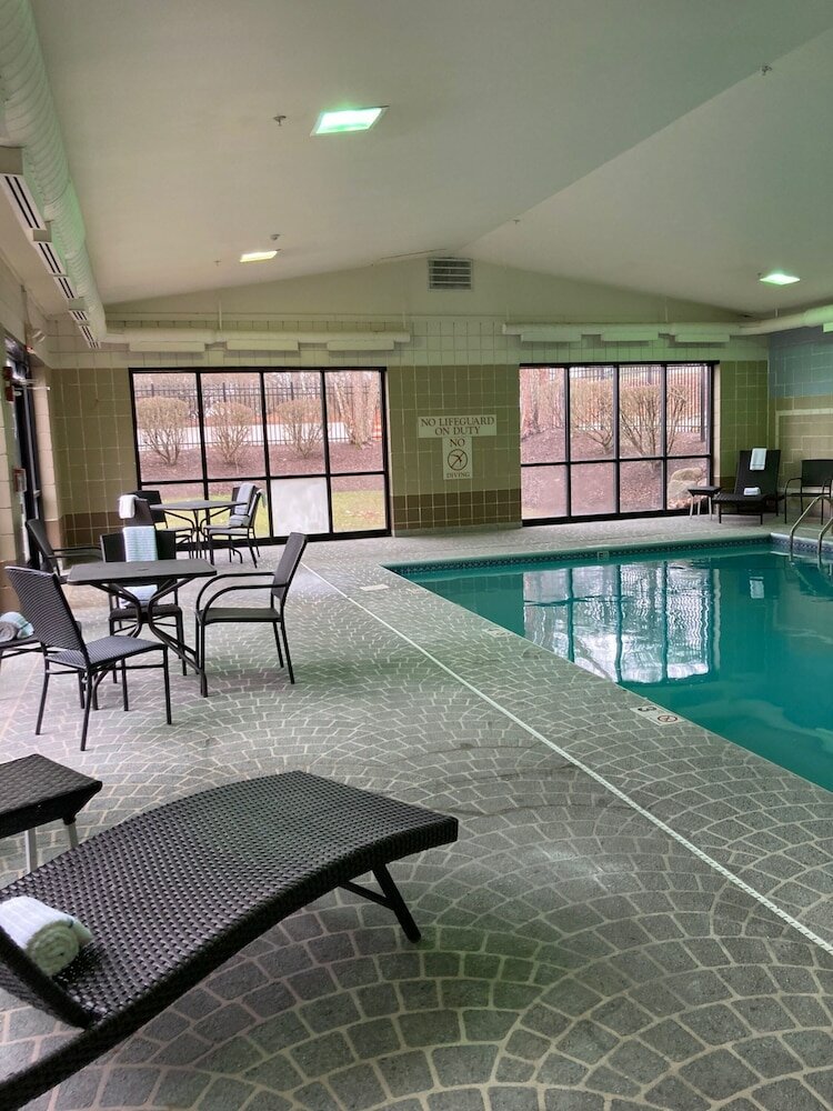 Фото Holiday Inn Express Akron Nw - Fairlawn, an Ihg Hotel