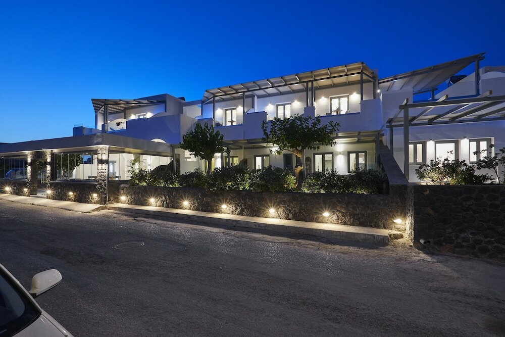 Фото Amara Suites Santorini