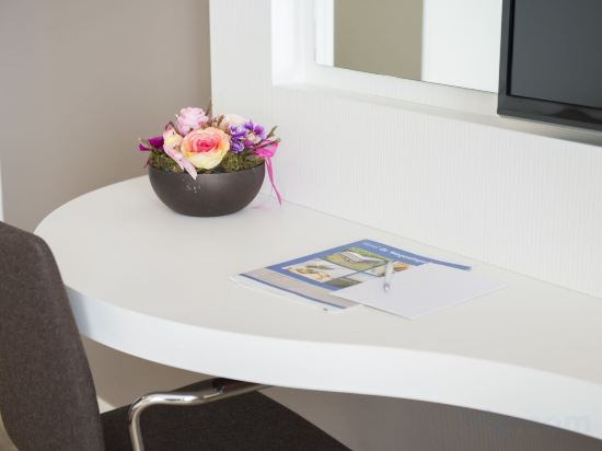 Фото Fletcher Hotel De Wageningsche Berg