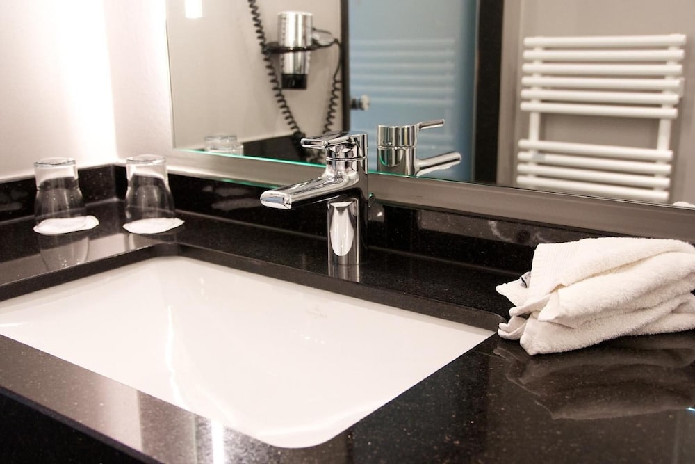 Фото 27406311826