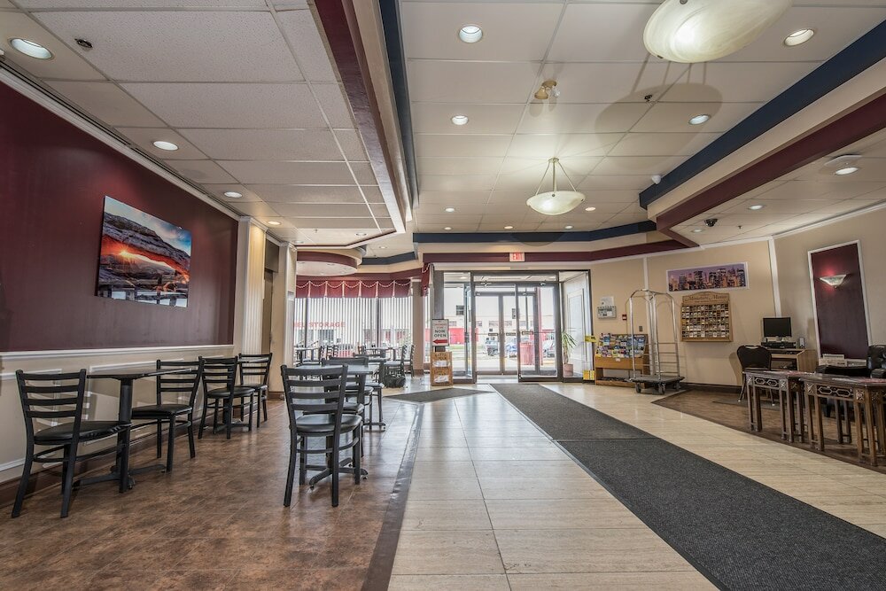 Фото Argyll Plaza Hotel