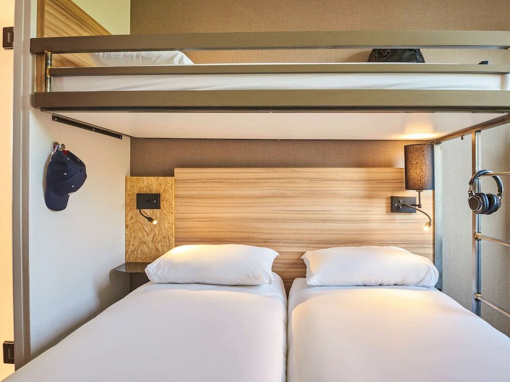 Фото Greet Hotel Paris porte de la Chapelle Aréna