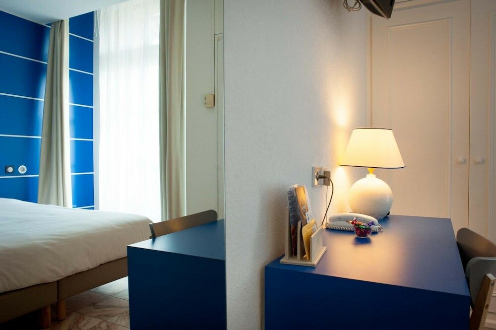 Фото Hotel Le Dauphin