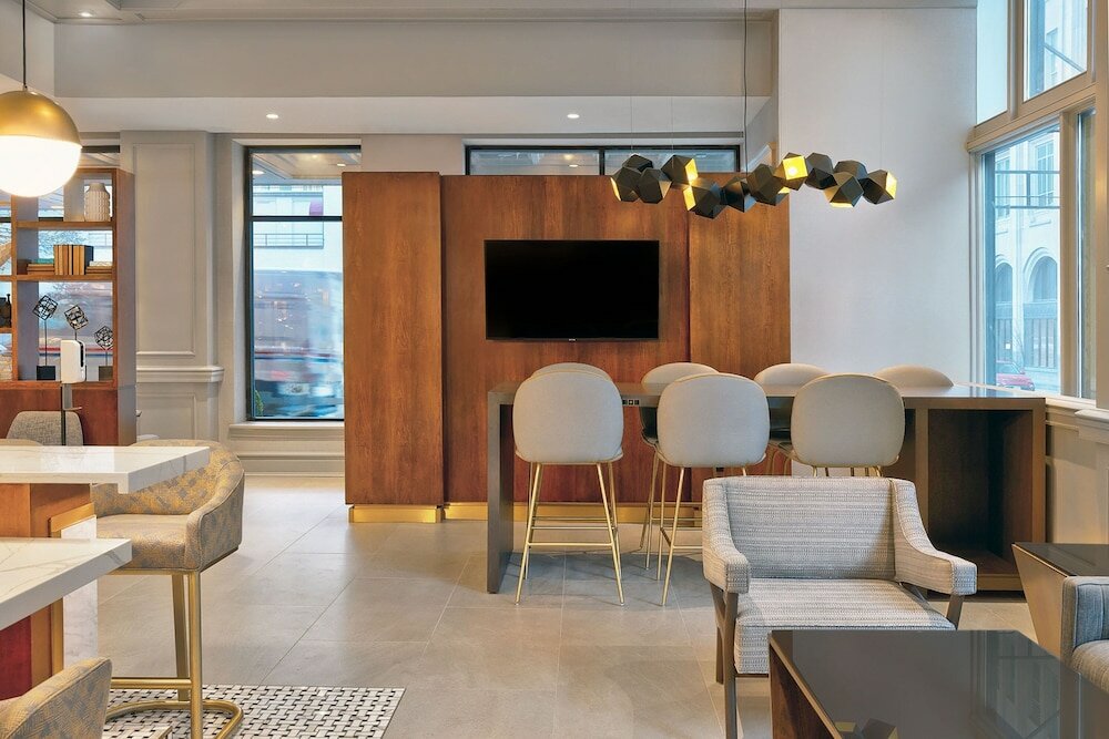 Фото Le Meridien St. Louis Downtown