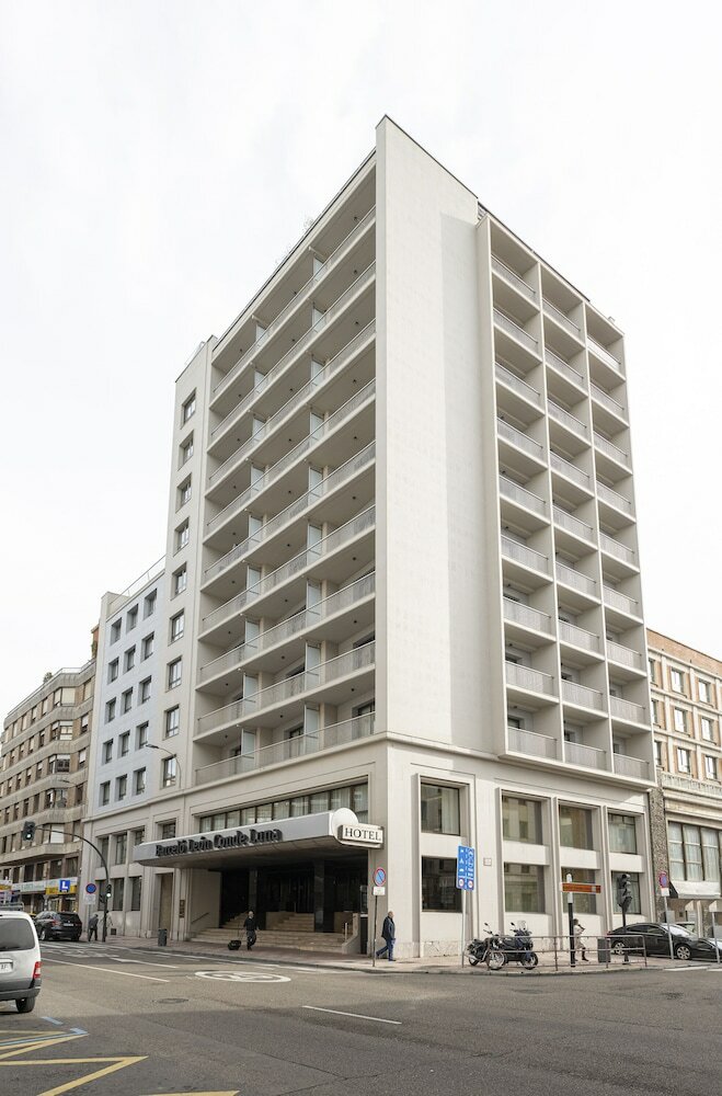 Фото Barceló León Conde Luna