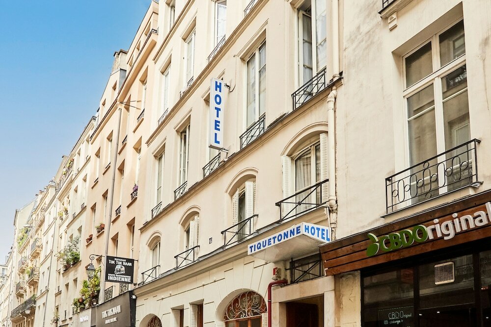 Фото отеля 1