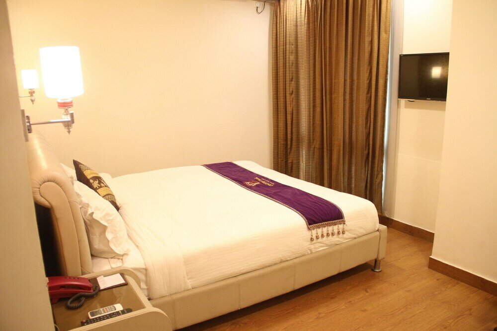 Фото Century Park Residence