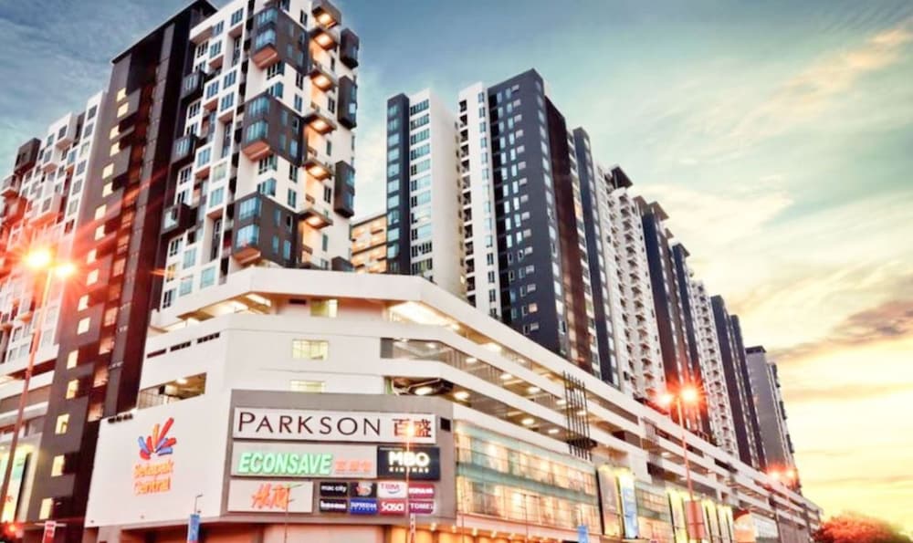 Фото Smile Hotel Danau Kota