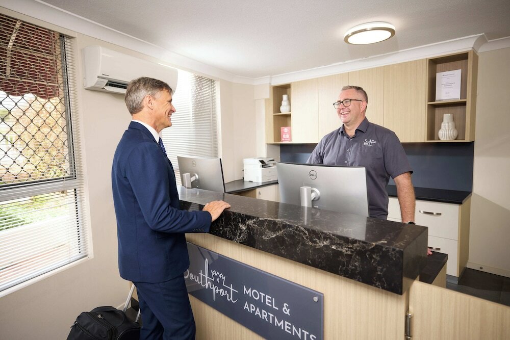 Фото Earls Court Motor Inn