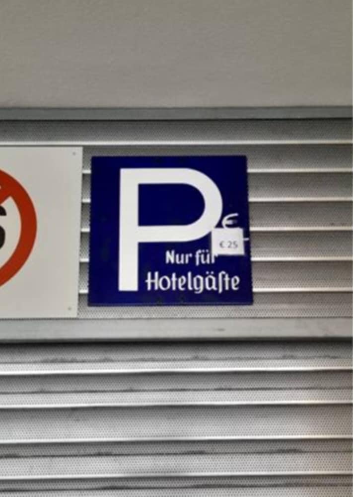 Фото Altstadt Hotel Hofwirt Salzburg