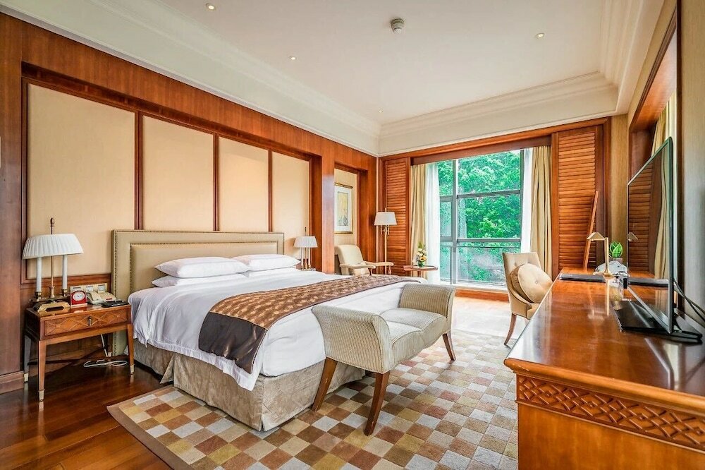 Фото Dongjiao State Guest Hotel