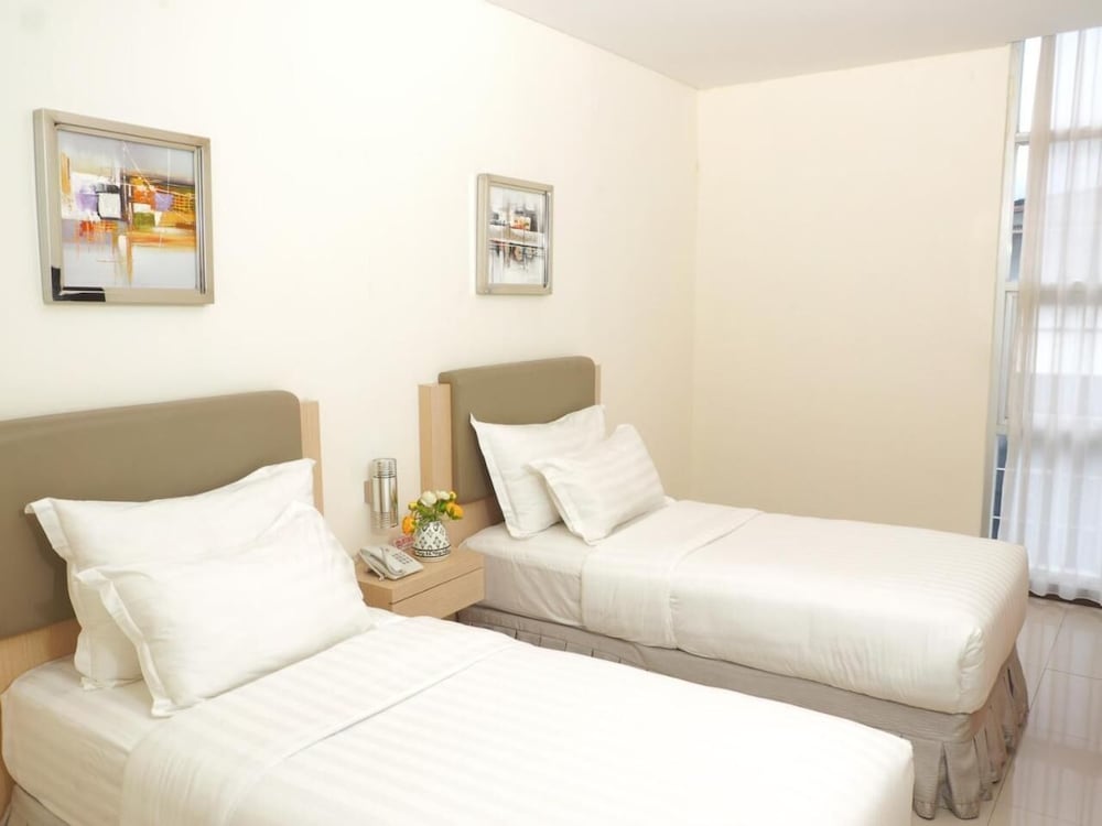 Фото D'primahotel Melawai - Blok M