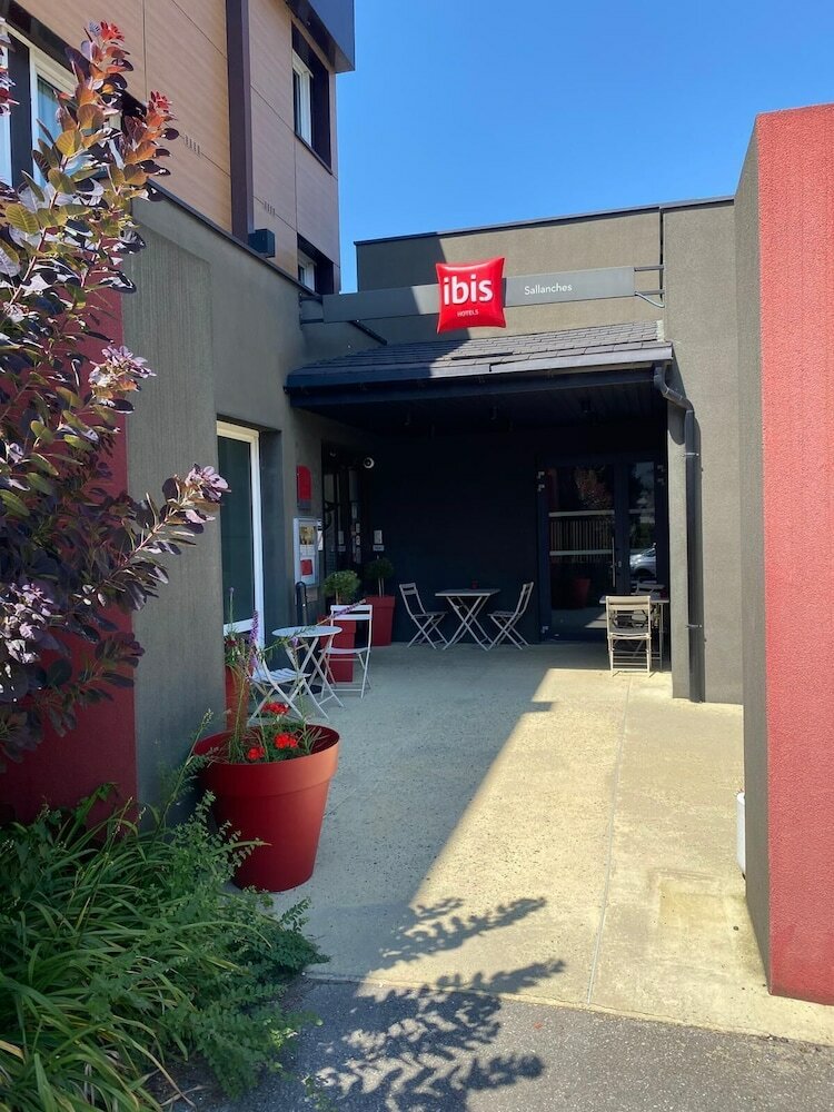 Фото Ibis Sallanches Porte du Mont Blanc