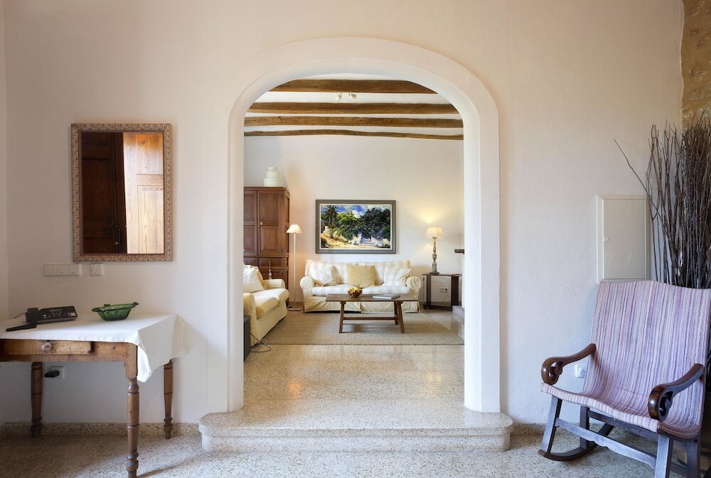 Фото Finca Can Quatre