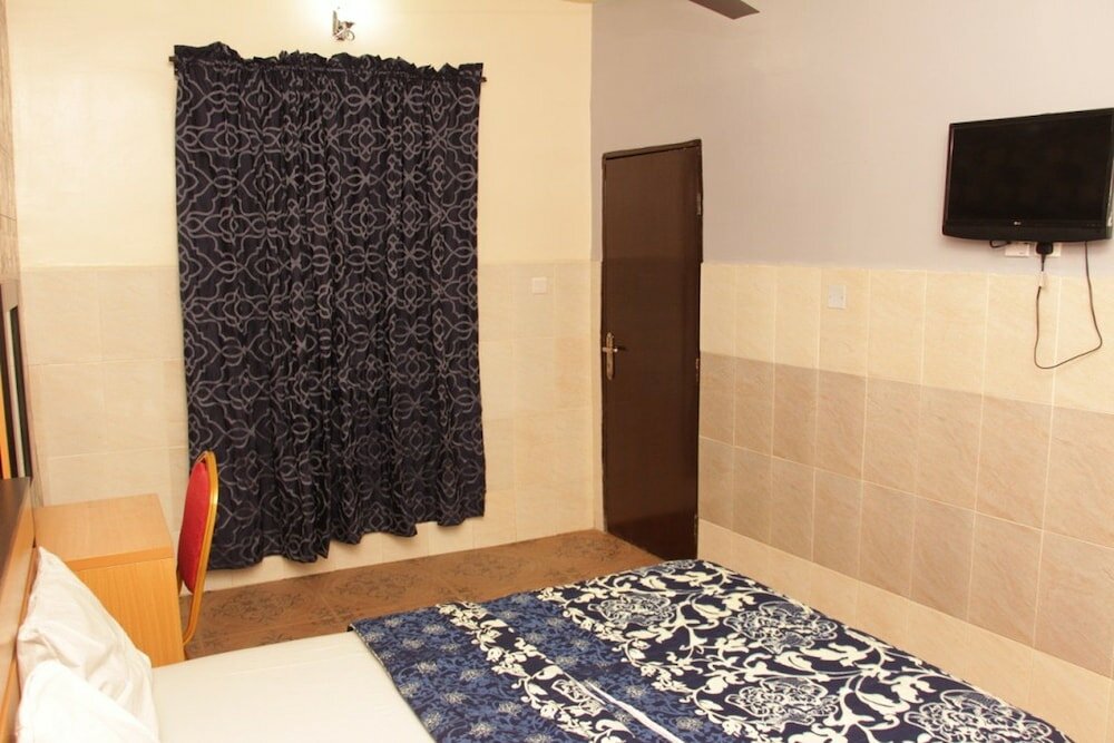 Фото Pedallo Luxury Inn Ltd