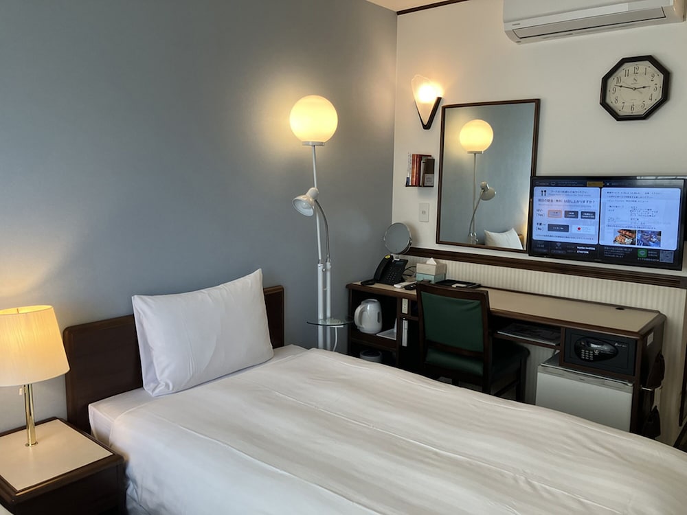 Фото Toyoko Inn Hiroshima Ekimae Ohashi Minami