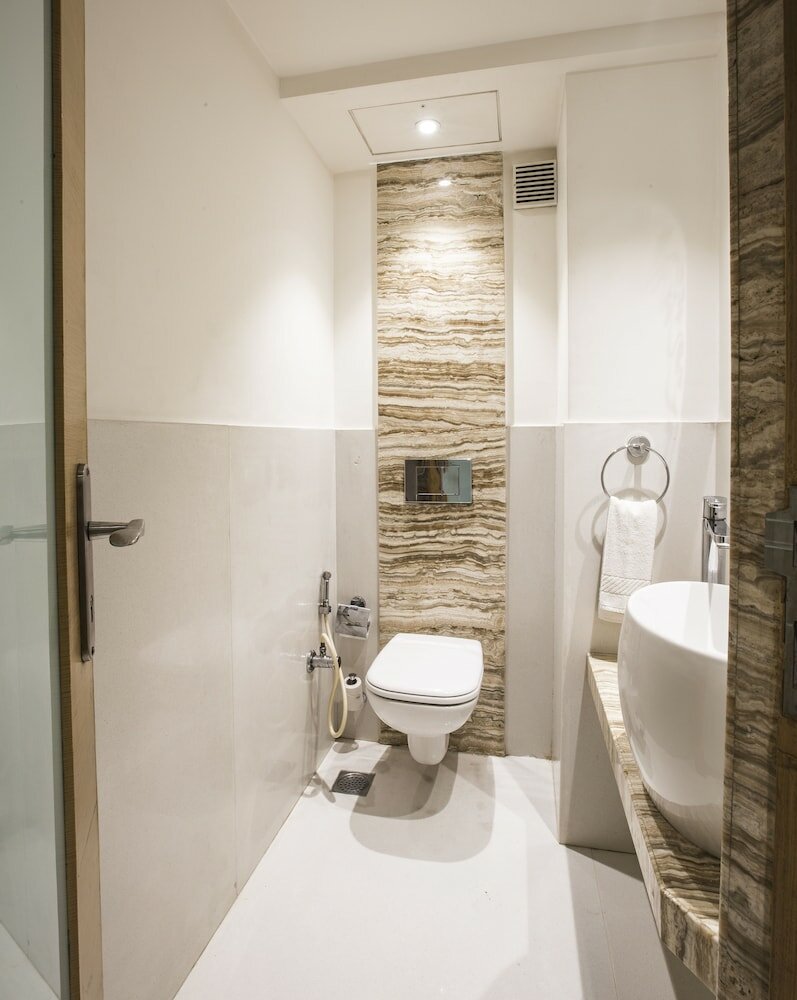 Фото Hotel Bawa Continental