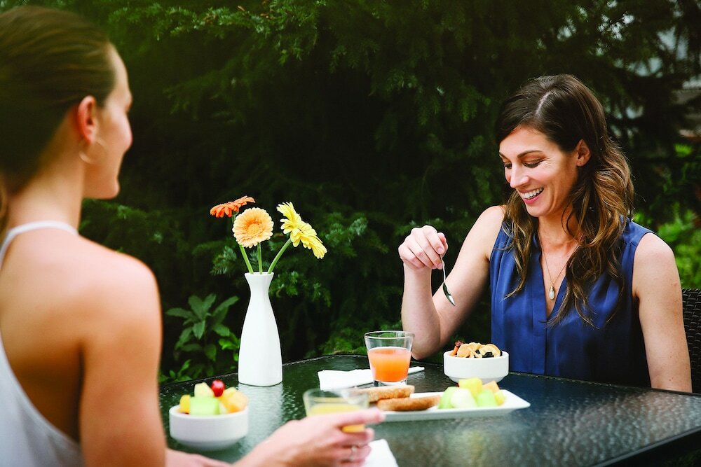 Фото Pan Pacific Whistler Village Centre