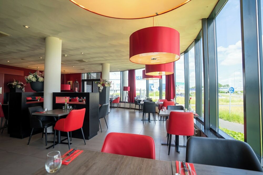 Фото Bastion Hotel Groningen