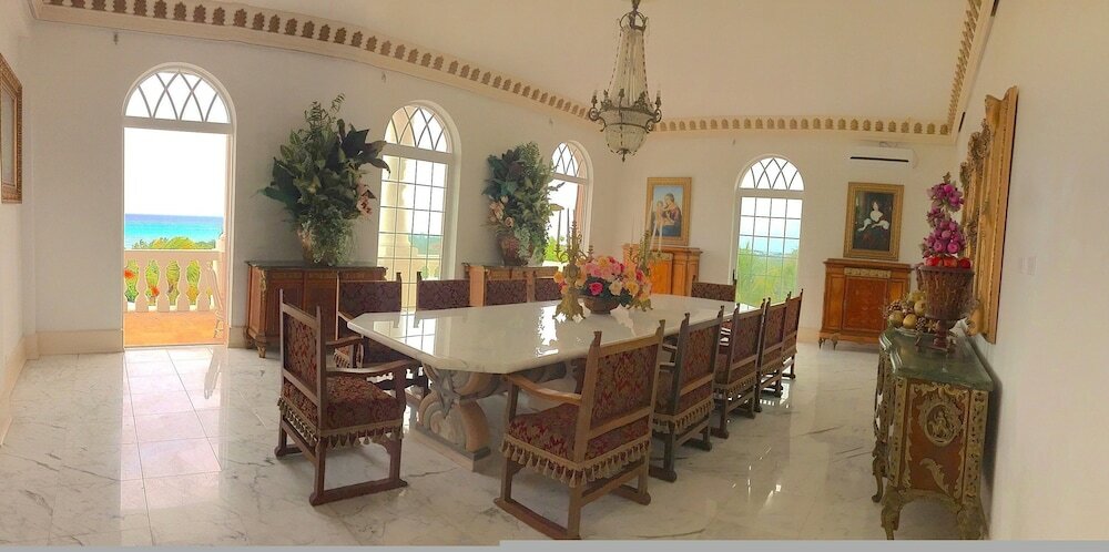 Фото Ocean West Boutique Hotel