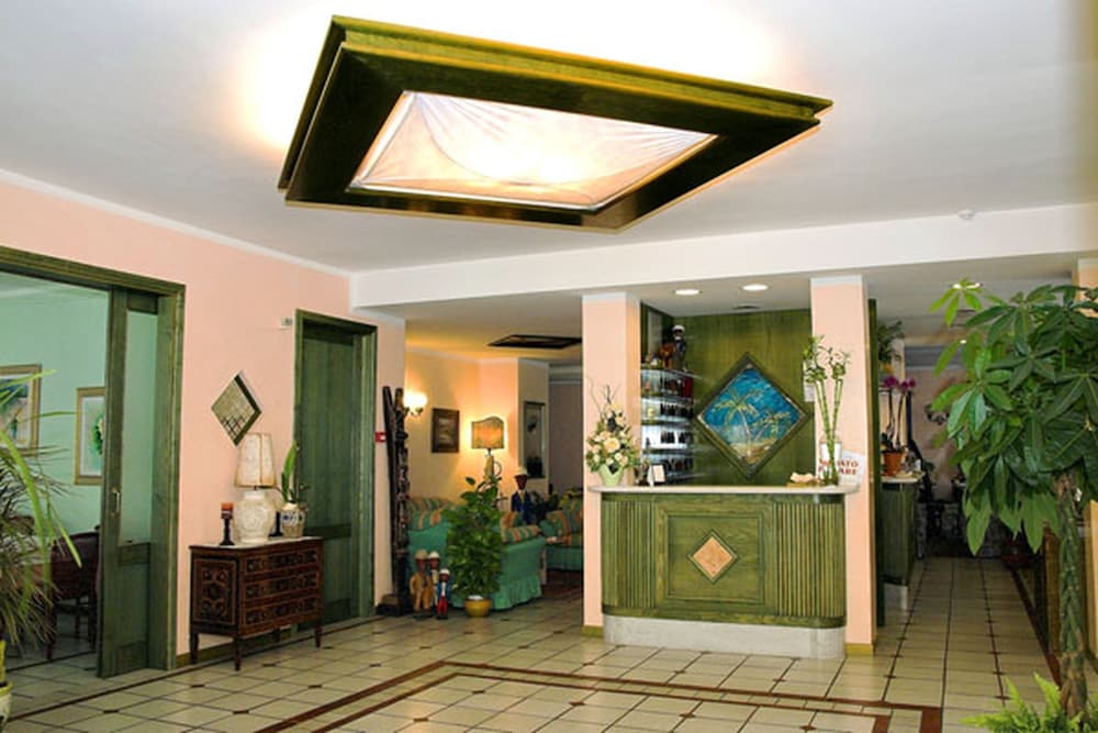 Фото Hotel Kyrton