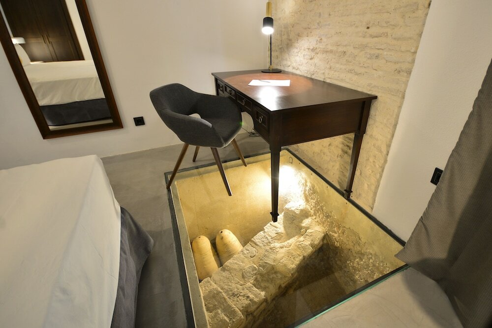 Фото Legado Alcázar Hotel