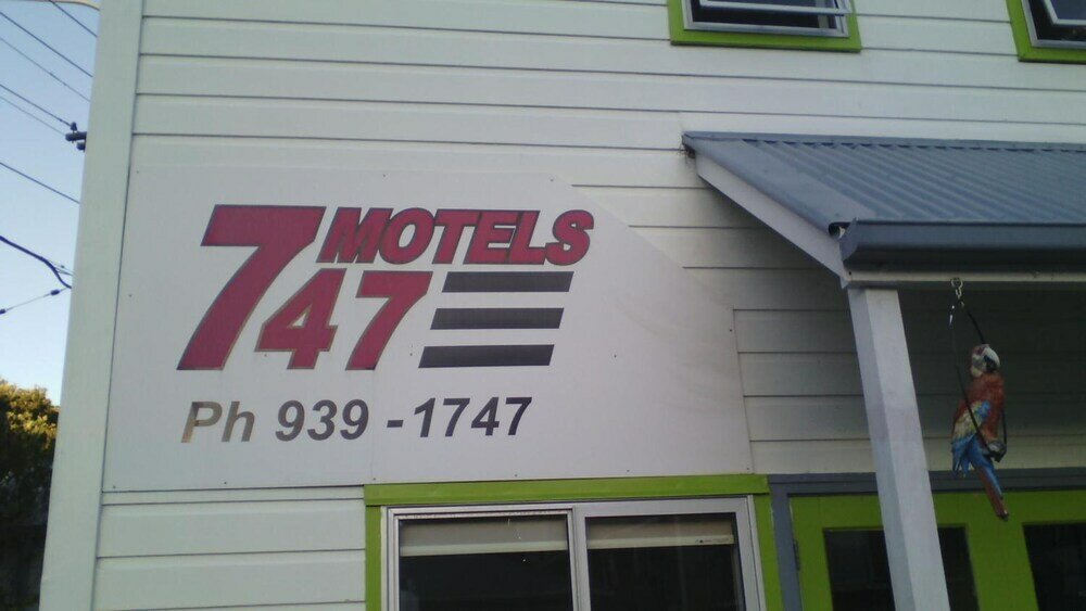 Фото 747 Motel Wellington