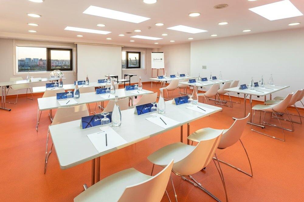 Фото Radisson Blu Hotel, Lisbon