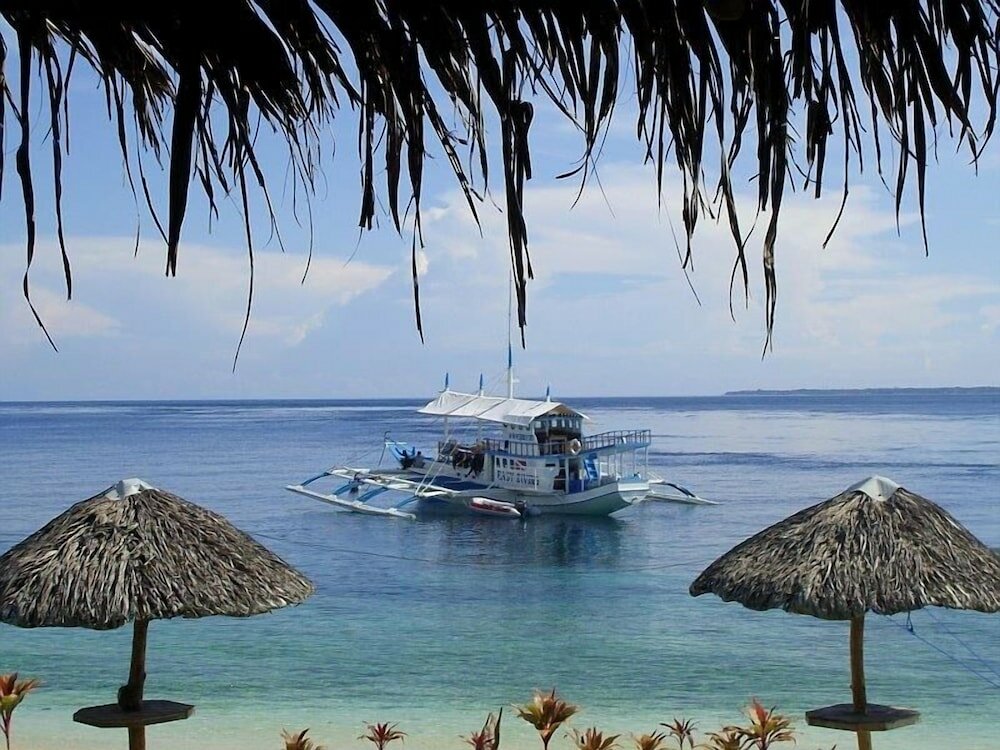 Фото Easy Diving and Beach Resort