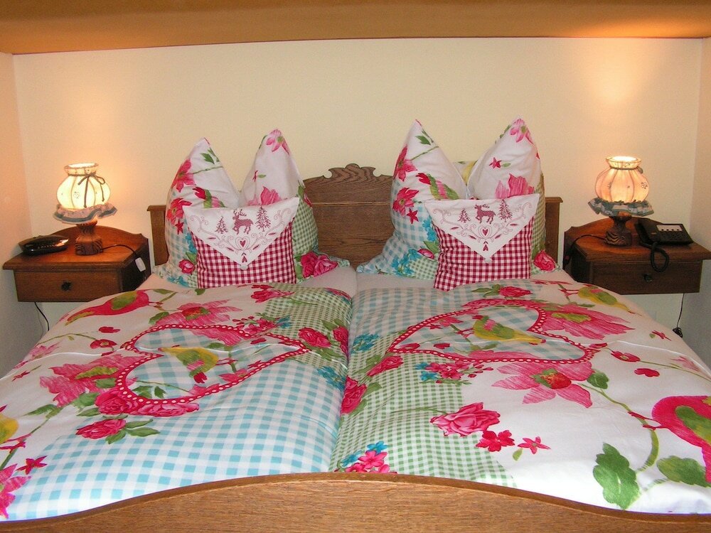 Фото Hotel Garni Haus Alpine